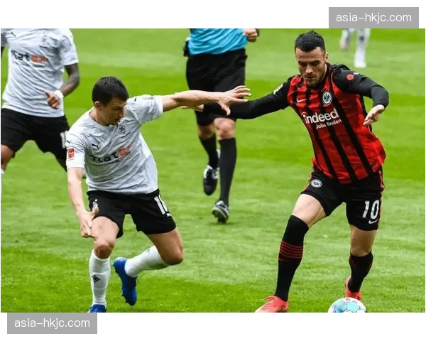 评论：面对低位防线，斯图加特“群狼战术”是否已遇瓶颈？