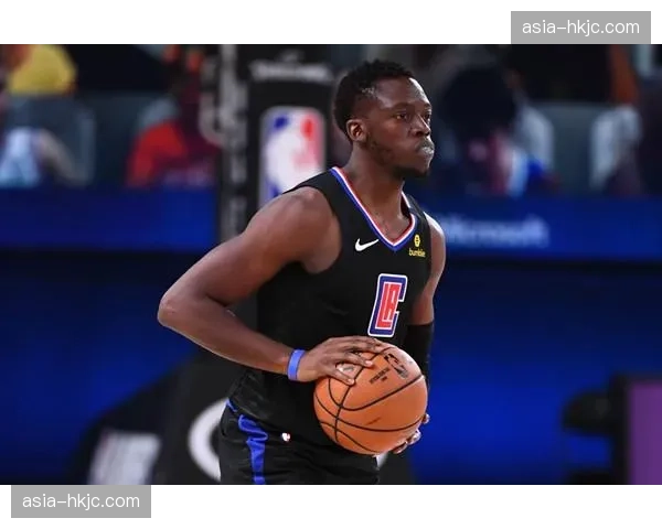 康涅狄格太阳与老将德瓦娜·邦纳完成一年合约续签